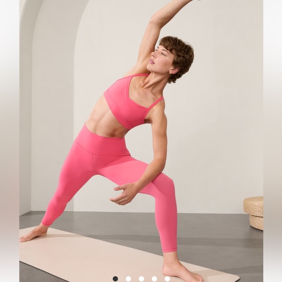 NWT Athleta size M Salutation Stash 7/8 Tight NWT - Picture 6 of 8